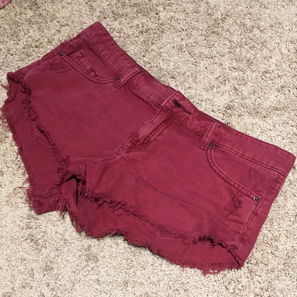COPY - BDG shorts - maroon